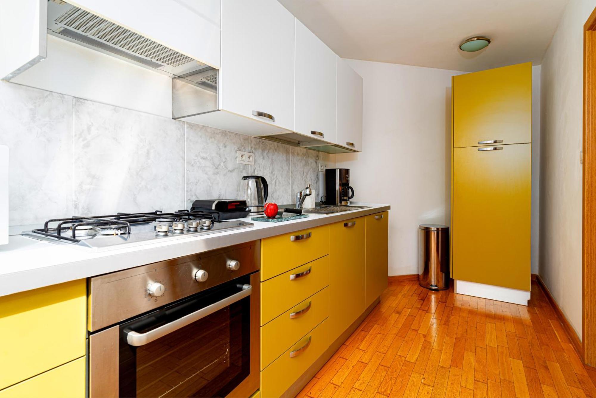 Golden River Apartamento *